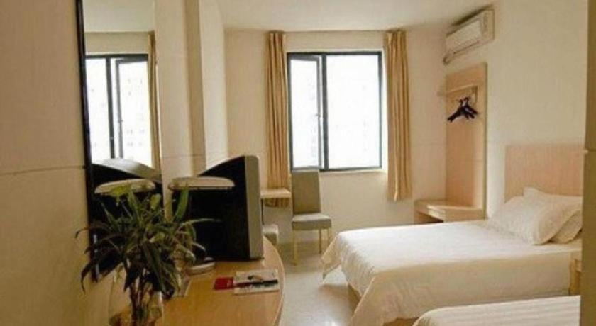 Jinjiang Inn Select Wuhan Xinhua Road Xiehe Hospital Exterior photo